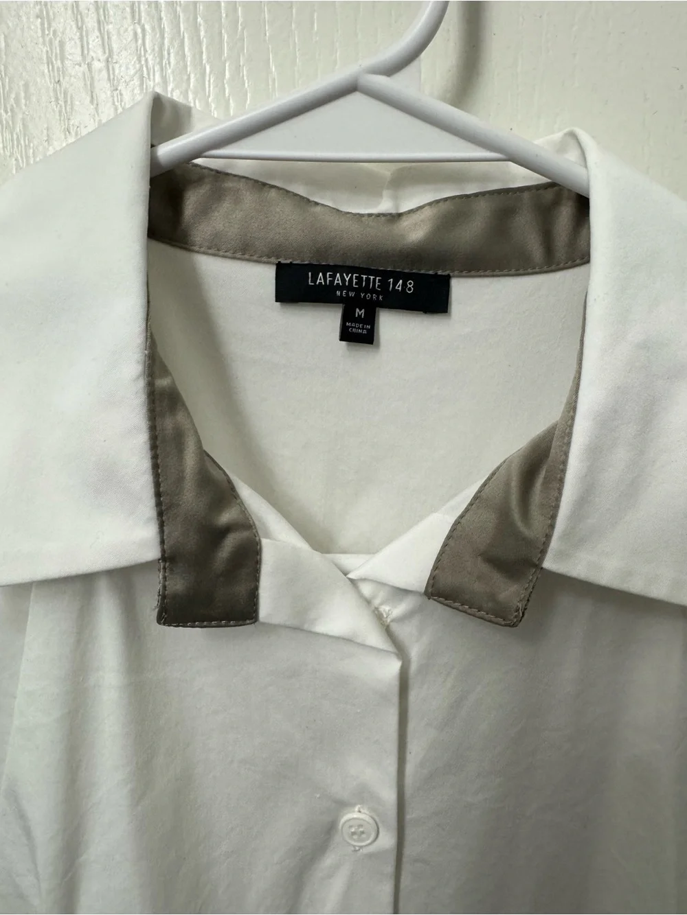 Lafayette 148 New York Sleeveless Button-Down Shirt - White